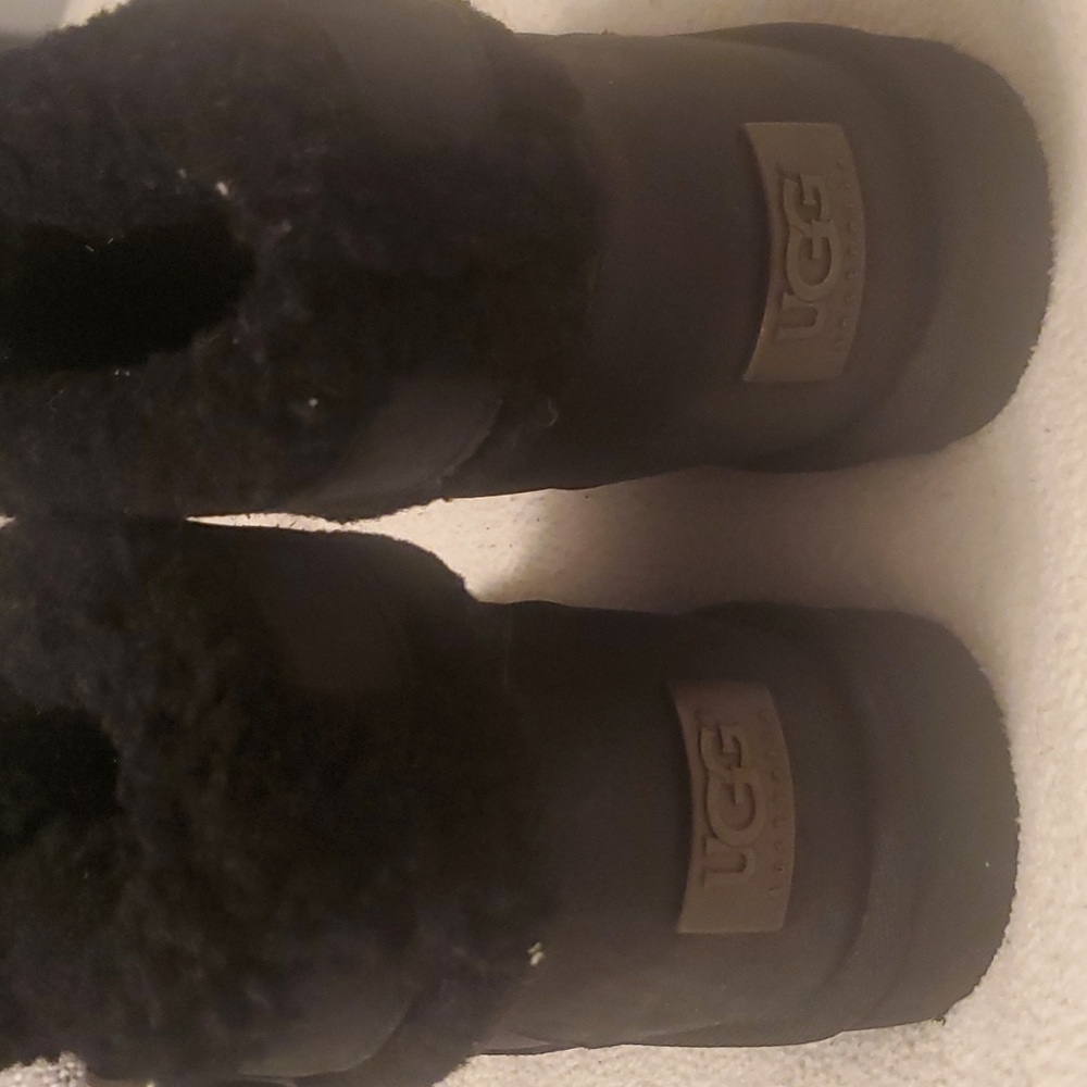 Ugg boots sz 6
